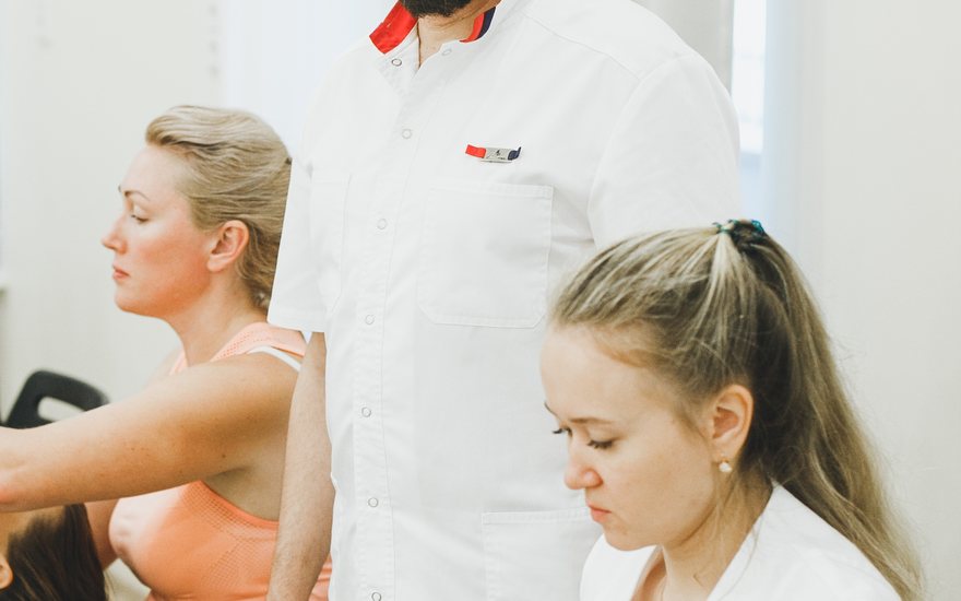 Work on the neck and shoulders